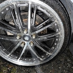 車のパーツ タイヤ、ホイールの画像