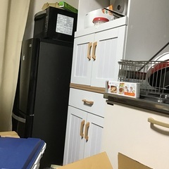 引越しのため、冷蔵庫、TV台、洗濯機など引取り募集