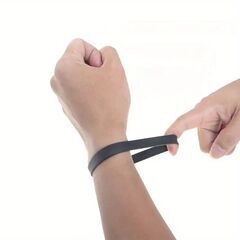 シリコンブレスレット【各色１個の３個SET】の画像