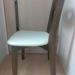 家具 椅子 ダイニングチェアの画像
