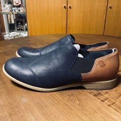【LANVIN】LANVIN en Bleu スリッポンシューズの画像