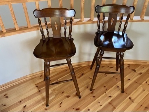 カリモクのカウンターチェア