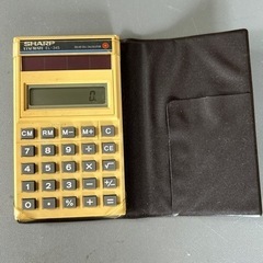 名刺サイズ　ソーラー電卓シャープ