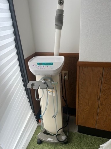 フェイシャルエステ　タカラベルモントエトロワプロ