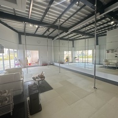 浜松市　エンニス　フィットネス　ポールダンスの画像