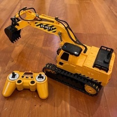 【お譲り先決定】ラジコン　ショベルカー　車のおもちゃ