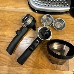 デロンギコーヒーメーカーの画像