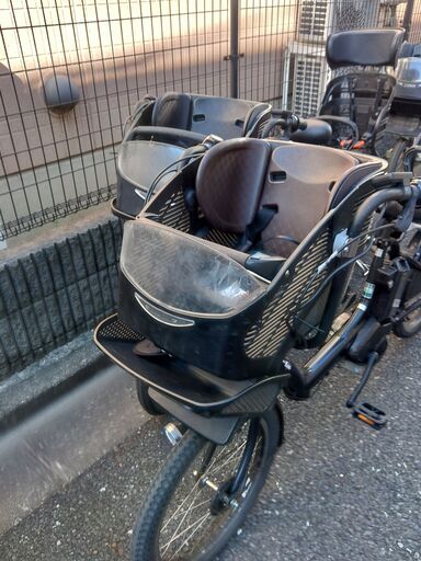 e205???土日も?お子様と?土足のまま?いろいろなタイプの電動自転車のご試乗可能です  ?️?電動自転車・リサイクル専門店　??　