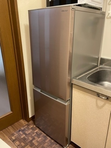 【取引終了】冷蔵庫(179L、2022年製、右開き・左開き対応可)