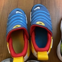 お値下げいたします。キッズ男の子用スニーカーの画像