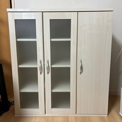 家具　キッチン収納　食器棚