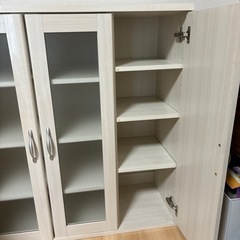 家具　キッチン収納　食器棚の画像