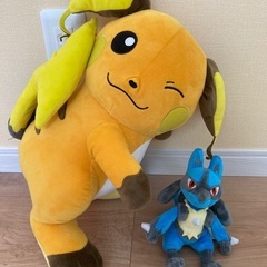 ポケモン　ライチュウとルカリオ　ぬいぐるみ