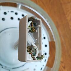 電気　蛍光灯の画像