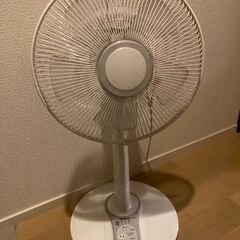【パナソニック】家電　高さ調節可能扇風機、2013年製