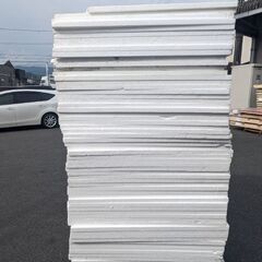 発泡スチロール　断熱