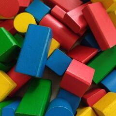 ベビー 子供 おもちゃ 知育玩具 木製積み木 100ピース の画像