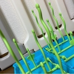 ミルク保温ポット、レンジ消毒、哺乳瓶乾かす物、子供用品 ベビー用品 安全、保護グッズの画像