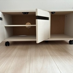 テレビ台の画像