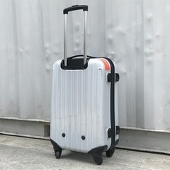 無料で！スーツケース◇キャリーバッグ差し上げます！の画像