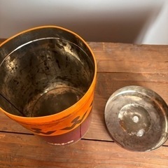 昭和レトロ　ワールドコーヒー入れ物　ノベルティグッズの画像