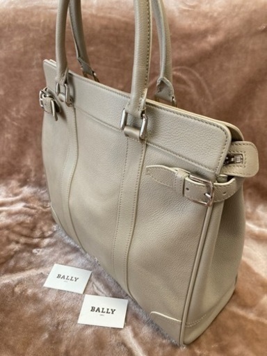 美品BALLYバリートートバッグ 大型ハンドバッグ  bag かばん カバン 鞄
