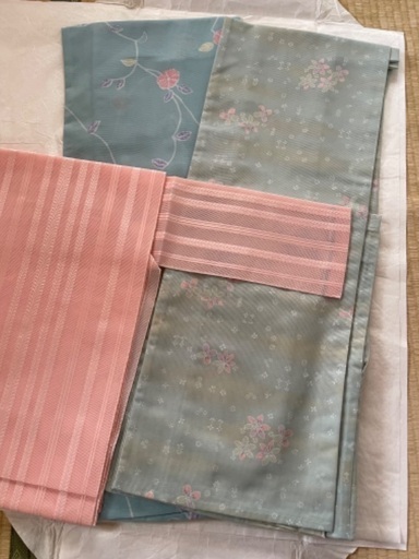 絽の着物2枚　帯1本　※絽の長襦袢2枚付き