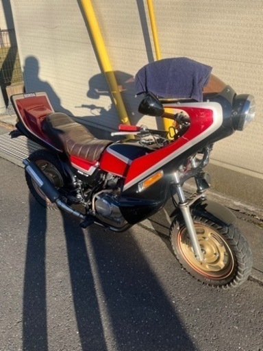 エイプ50fi    cbx400f黒赤2型仕様