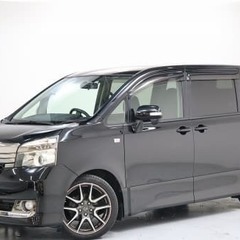 【ローン審査通過率95％！ローンお任せください！】トヨタ ヴォク...