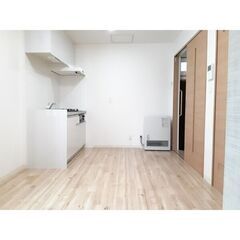 🔶《リノベーション物件‼》家賃4万円台‼人気の都市ガス1DK☆保...