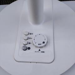 ほぼ新品 2019 家電 季節、空調家電 扇風機の画像