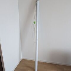 遮光ロールスクリーン（幅180×丈220cm）　ニトリ