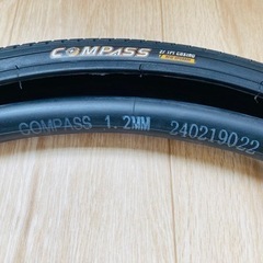 自転車　タイヤ　26インチ　太さ1 3/8 コンパス社製の画像