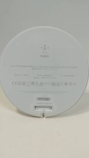 belkin BOOST↑CHARGE PRO Apple ワイヤレス充電器