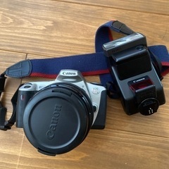 家電 カメラ フィルム一眼レフカメラの画像