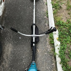 マキタ　エンジン式草刈機　手渡し限定です。