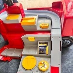 カーズ 乗用 トミカの画像