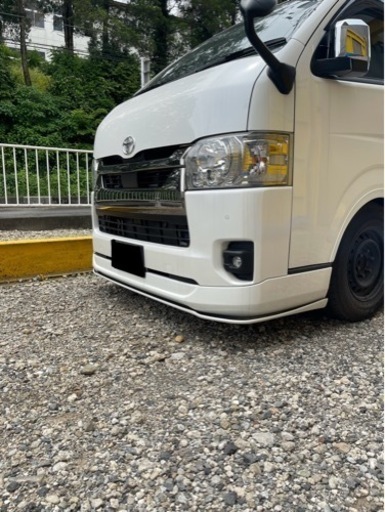 ハイエース　フロントリップスポイラー　フリッパーセット
