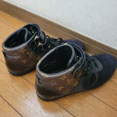 LV （ルイ・ヴィトン）ハイカットスニーカー 23.5 靴/バッグ 靴 スニーカーの画像