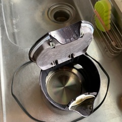 電気ケトルの画像
