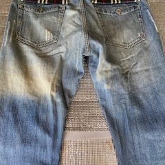 『200view over』Burberryのデニムの画像