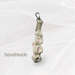 ハンドメイド 手作り 携帯ストラップ キーホルダー 花 キーリン...