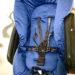 値引き‼︎美品‼︎ combi ネムリラオートスイングの画像