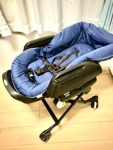 値引き‼︎美品‼︎ combi ネムリラオートスイング