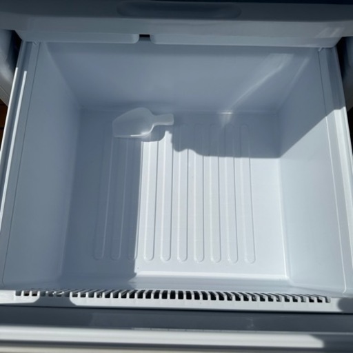 宇都宮市内お届け無料！【極美品】2021年製 SHARP 350L 冷凍冷蔵庫