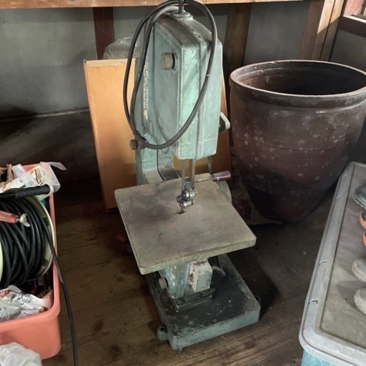 コンタマシンと替え刃６個　明日引っ越すので掲載今日までです