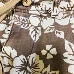 ハイビスカス🌺ハーフパンツ　メンズの画像