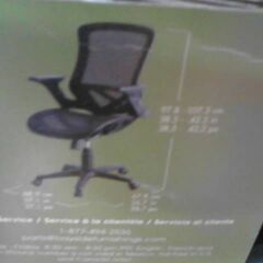 Bayside Furnishings メッシュオフィスチェアー Bayside Furnishings Metrex IV Mesh Office Chairの画像