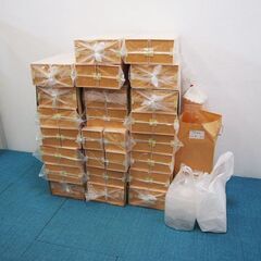 寿司容器 寿司折 13cm×13cm 深さ5cm 230個あり 他おまけ (EA06)の画像
