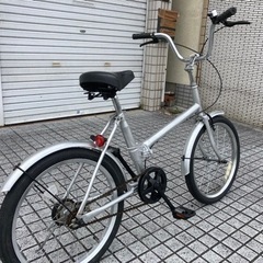 【折りたたみ自転車】美品❗️20インチ　変速なし　前後タイヤ新品❗️若林自転車　膳所店　SALE中❗️の画像